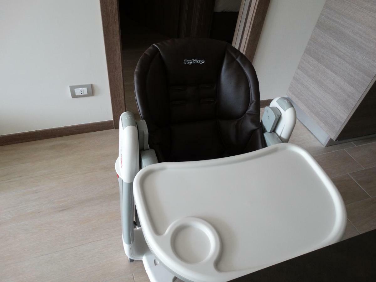 Phoenix Garda Hills Sirmione Exterior foto